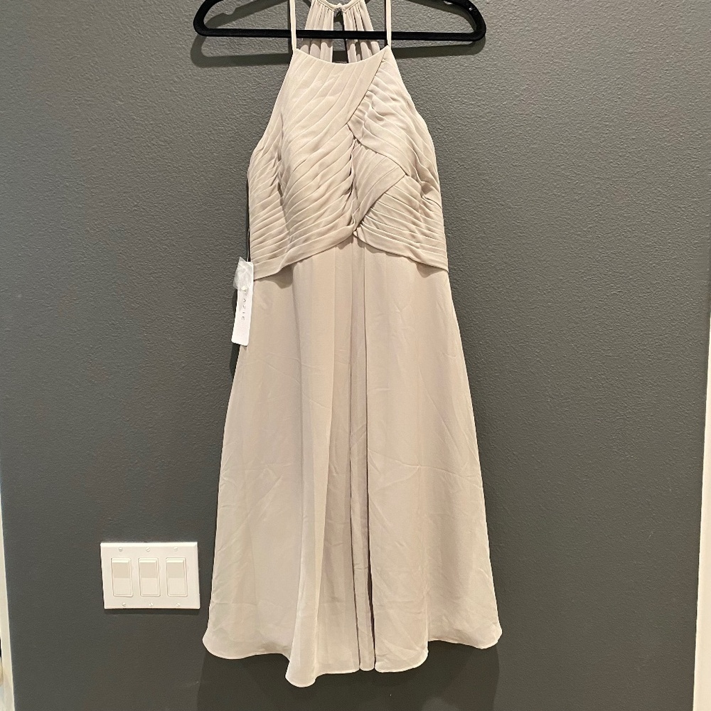 NWT Azazie formal wedding prom dress light grey silver size 4 with pockets!